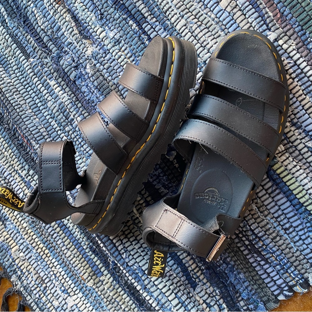 Dr marten sandals
